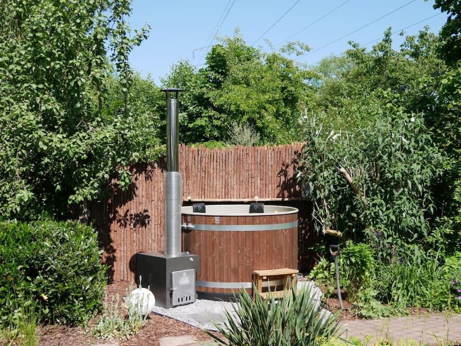 Luxurioeses Ferienhaus Am Ems Jade Kanal ザンデ エクステリア 写真